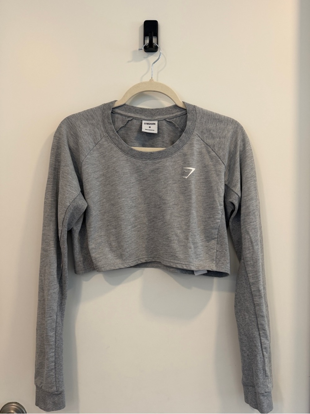 Gymshark Training Cropped Pullover Sweatshirt in Gray | Size Medium